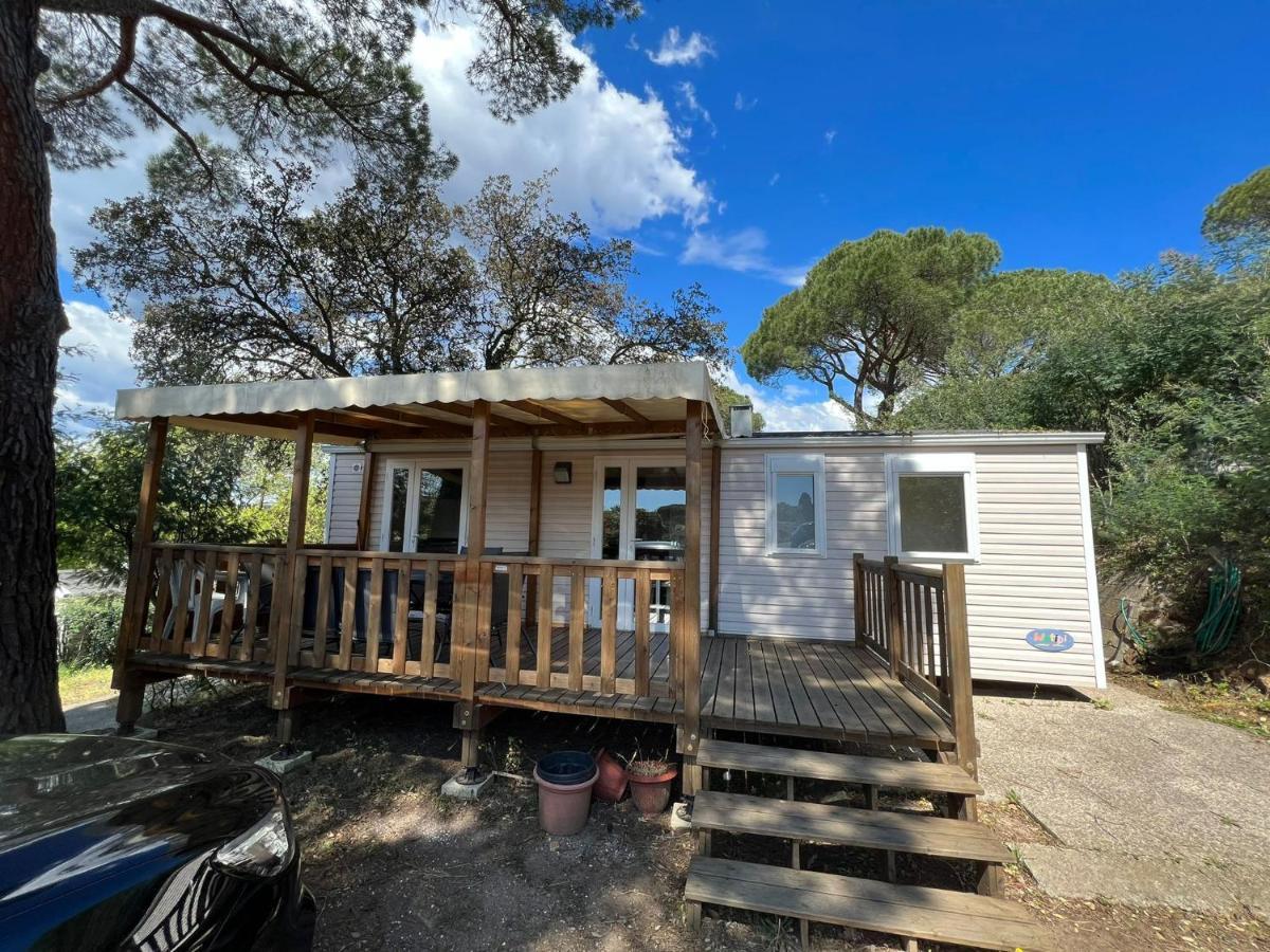 Bungalow Luxe 3 Chambres Surplombant Le Golf De St Tropez Gassin Exterior foto